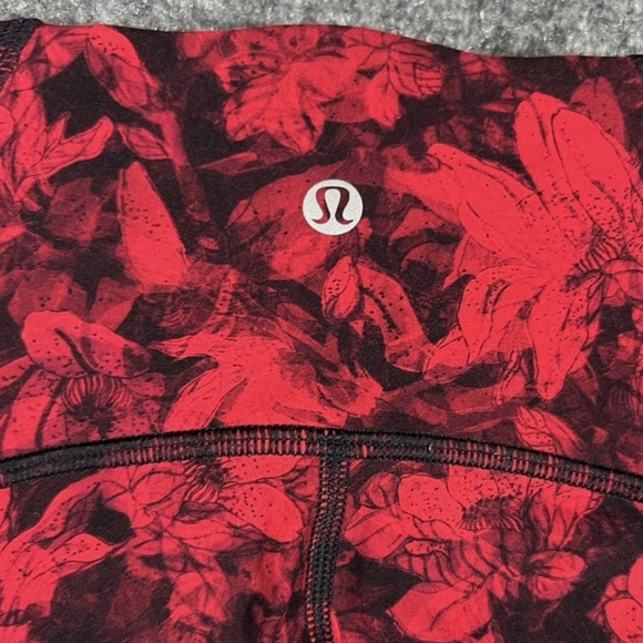Lululemon Train Times Crop *21"
CarmineTrue Red Black / Black - Picture 7 of 8